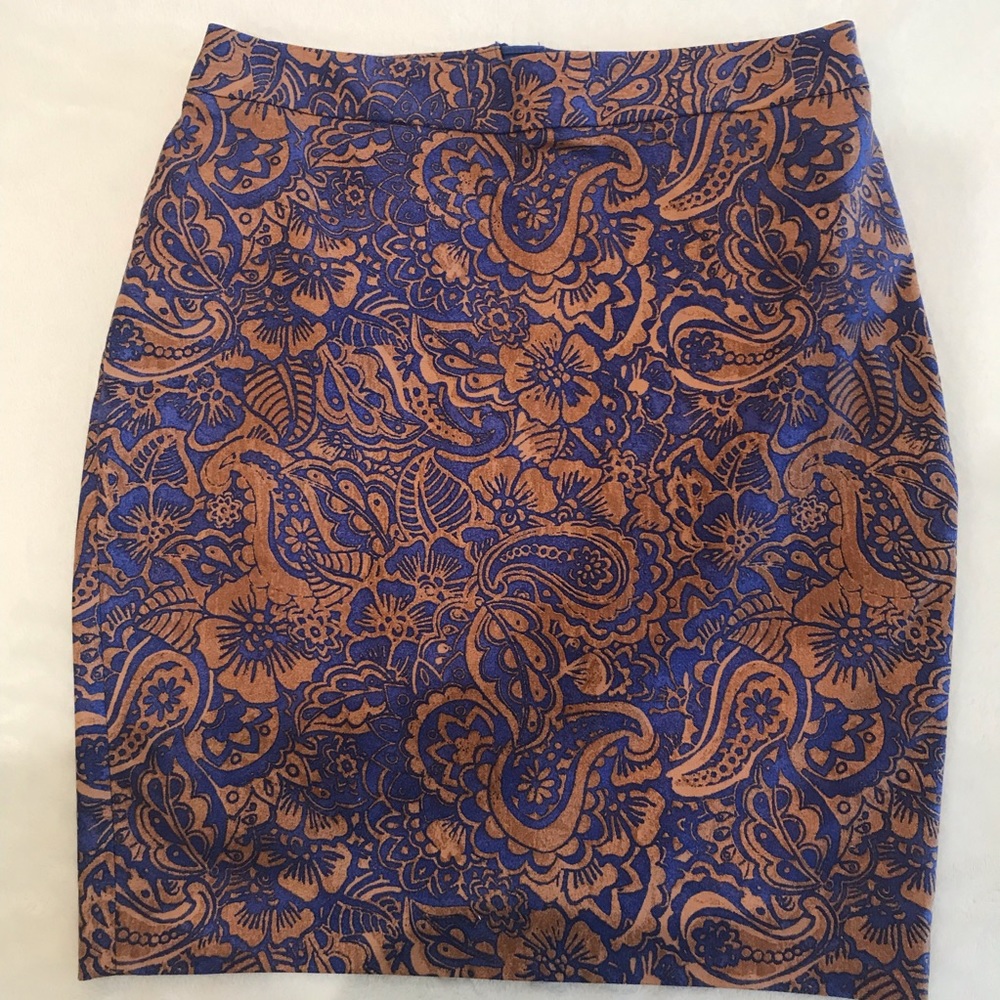 Talbots Form Fitting Skirt Size 4P 99%Cotton 1%Spandex
